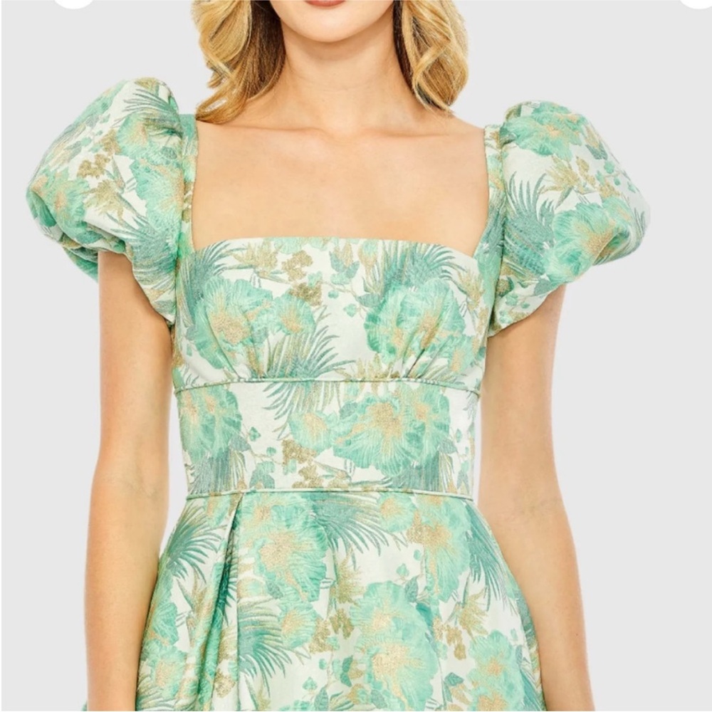 Mac Duggal Green Floral Brocade gown - 14 - Picture 3 of 13